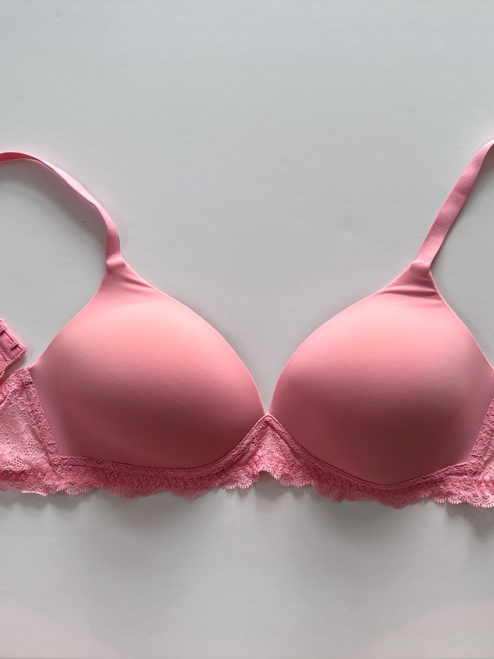 GapBody pink bra